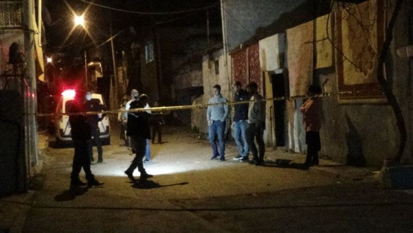 İzmir’de bir eve ateş açıldı: 1’i ağır 2 çocuk yaralı