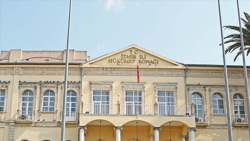 İzmir Valiliği “Kovidli hastadan ücret istendiği” iddiasını yalanladı