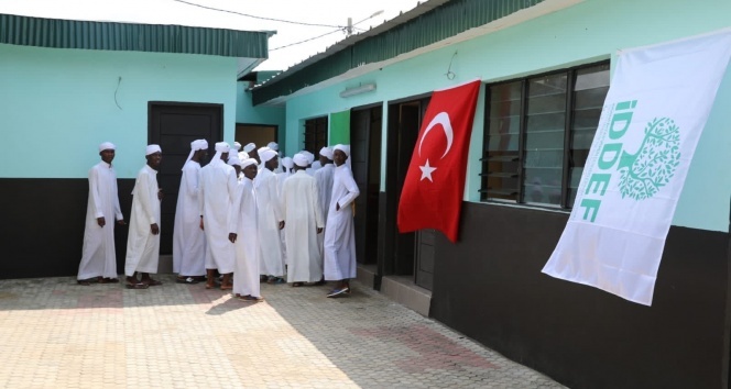 İDDEF’ten Fildişi Sahili’nde eğitim seferberliği