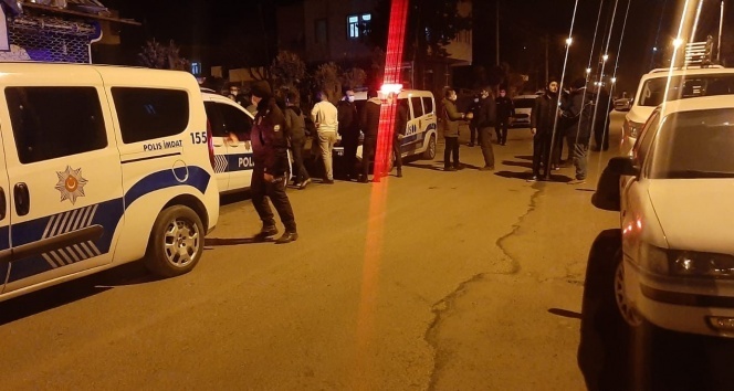 Alacak verecek meselesi kanlı bitti: 3 yaralı!