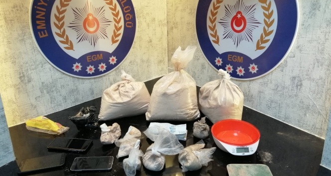 Ankara’da 2 ayrı operasyonda 20 kg eroin ele geçirildi