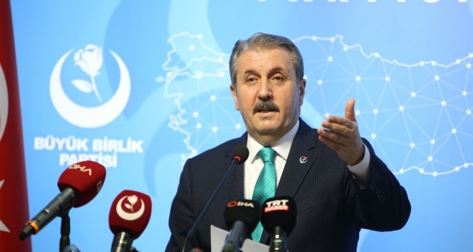 BBP Genel Başkanı Destici: “Kim terörle arasına mesafe koymuyorsa gereği yapılır”
