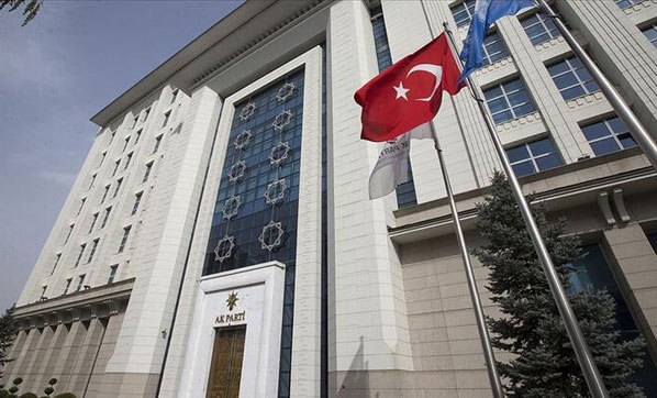 AK Parti Grup Başkanvekili Akbaşoğlu’ndan Sözcü gazetesine Ayasofya tepkisi