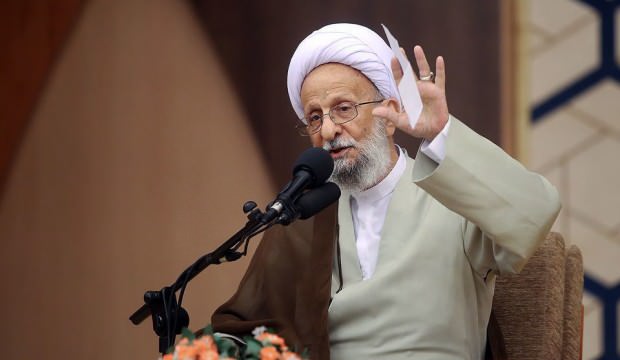 Ayetullah Misbah Yezdi hayatını kaybetti