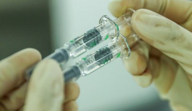 Çin’deki herkes Kovid-19 aşılarına ücretsiz ulaşacak