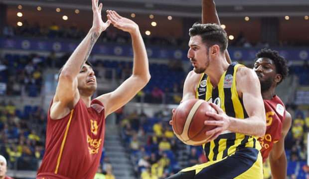 Galatasaray yarın Fenerbahçe’yi ağırlayacak