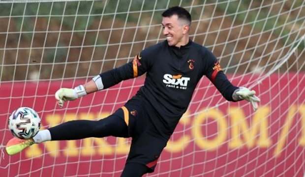 Galatasaray’da Fernando Muslera sevinci!