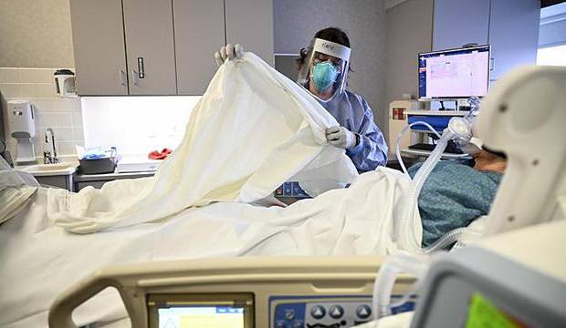 Mısır’da 4 doktor daha koronavirüs nedeniyle hayatını kaybetti