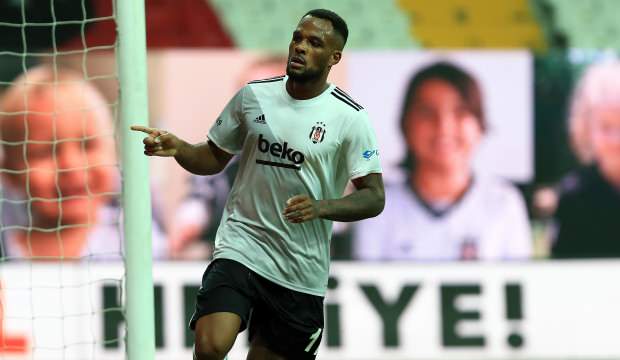 Sergen Yalçın’ın parlattığı yeni isim: Larin!