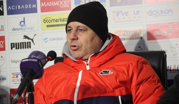 Sumudica’dan sert tepki! ‘Sanki basketbol oynuyormuşuz gibi…’