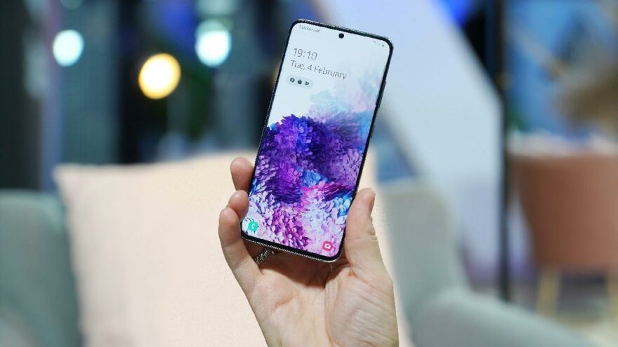 Android 12 güncellemesi alacak Samsung modelleri belli oldu