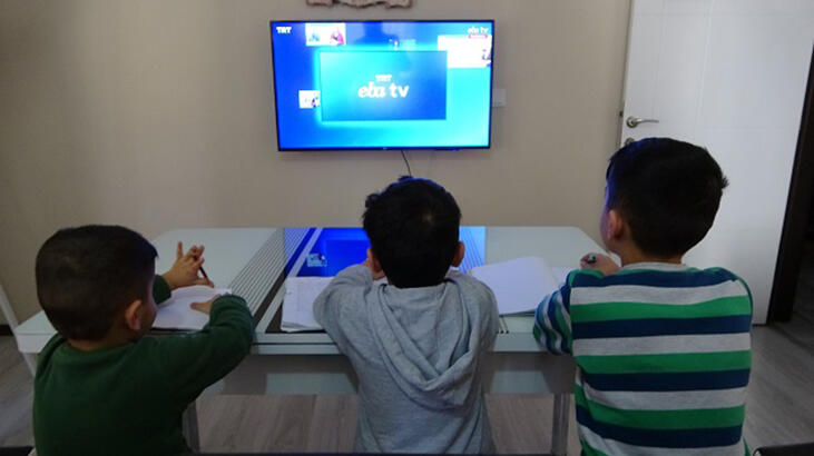 Milli Eğitim Bakanı Ziya Selçuk uzaktan eğitim açıklaması: Kalıcı olacak!