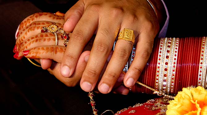 Tacikistan'da akraba evliliği yasaklanıyor