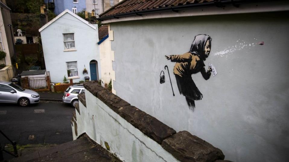 Banksy'nin son eserini çizdiği evin fiyatı uçtu: 50 milyon TL değer biçiliyor