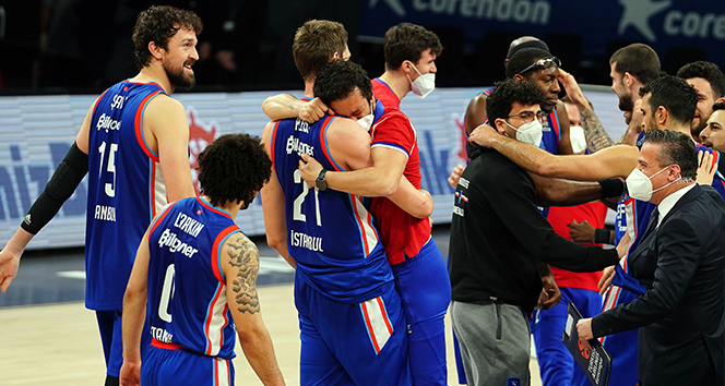 Anadolu Efes 4. kez Final-Four’da