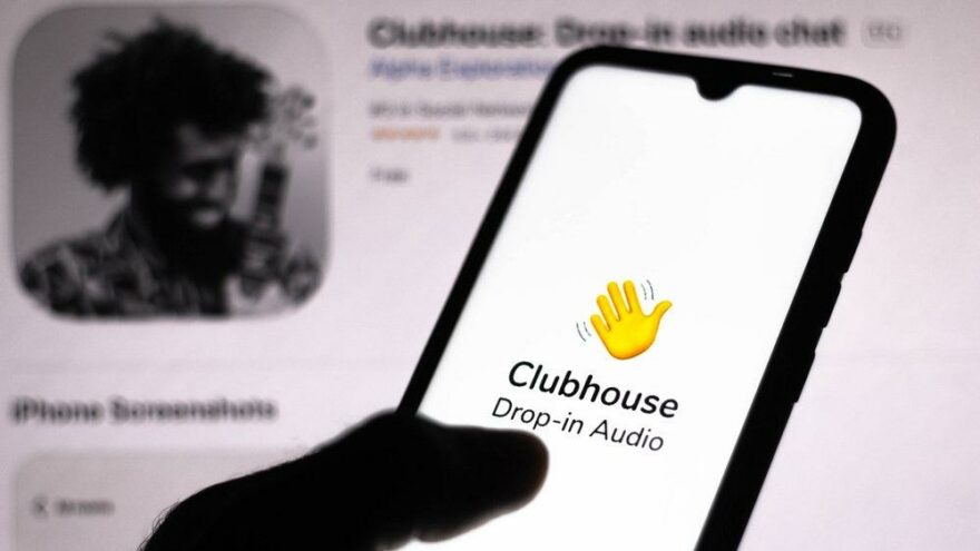 Clubhouse’dan yazılı mesaj hamlesi