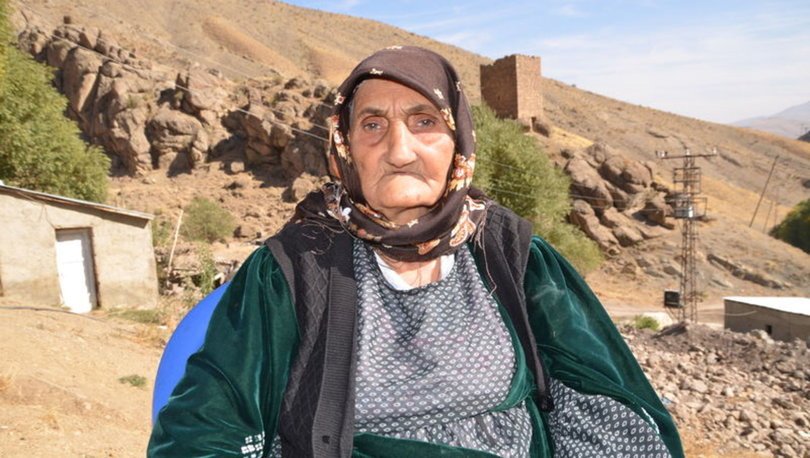 117 yaşındaki Muteber nine: Cumhuriyet ilan edildiği zaman halay çekerek kutladık