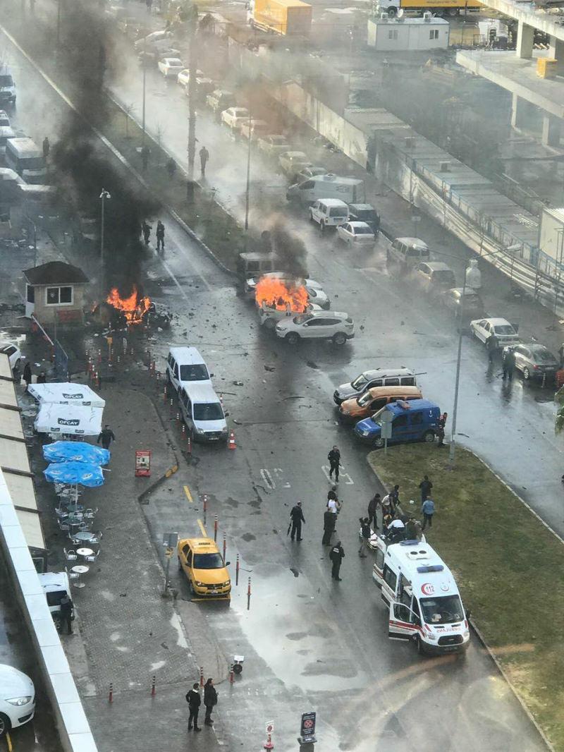 İzmir Adliyesi'nde 2017'de polis memuru Fethi Sekin'in şehit edildiği saldırı