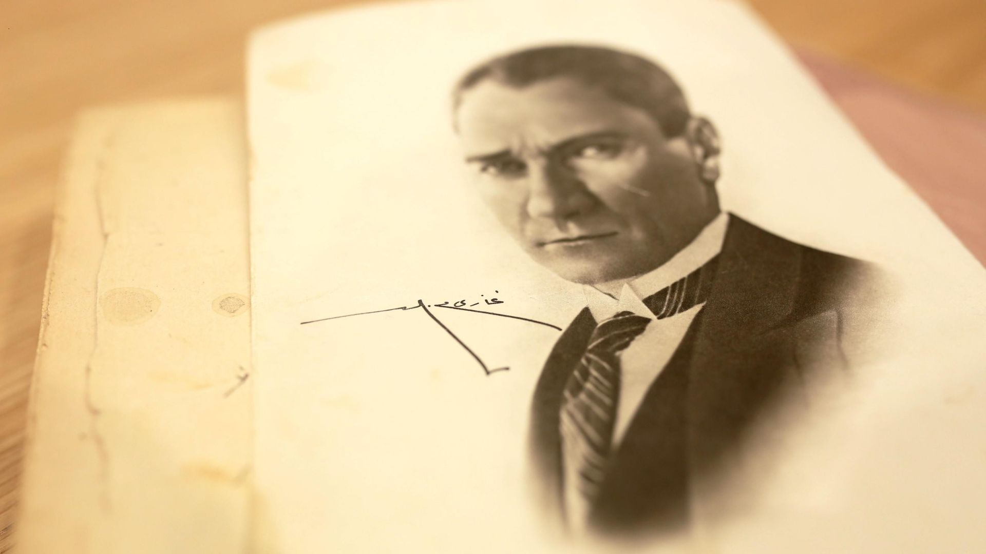 Gazi Mustafa Kemal Atatürk’ün aramızdan ayrılışının 83’üncü yıldönümü