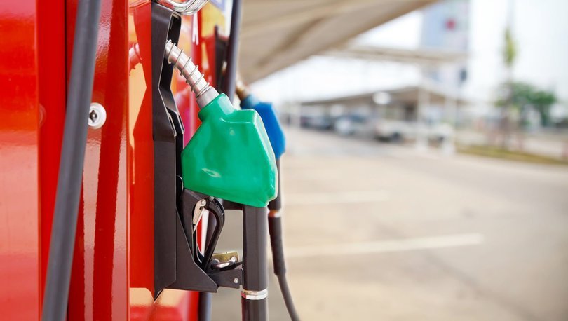 Petrol 7 yılın zirvesine yükseldi