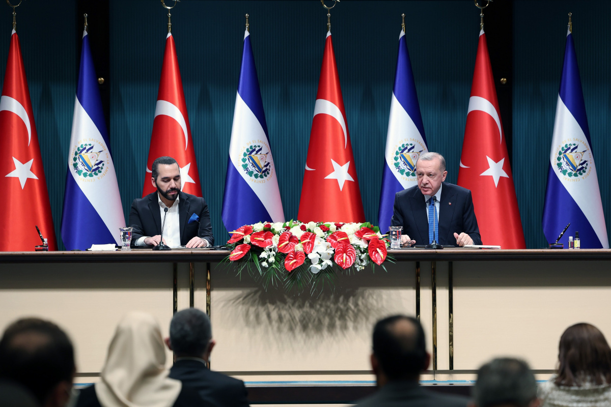 Cumhurbaşkanı Erdoğan: ‘Temennimiz odur ki Putin’le Zelenskiy’i bir araya getirebilmek’