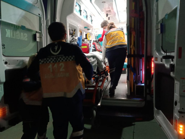 Ambulans uçak Almanya'daki İzmirli öğretmen için havalandı