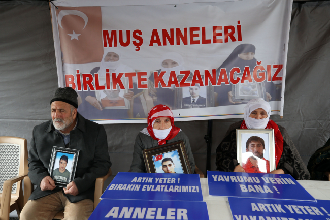 Ailelerden PKK'nın kaçırdığı çocuklarına çağrı: Devletinize sığının