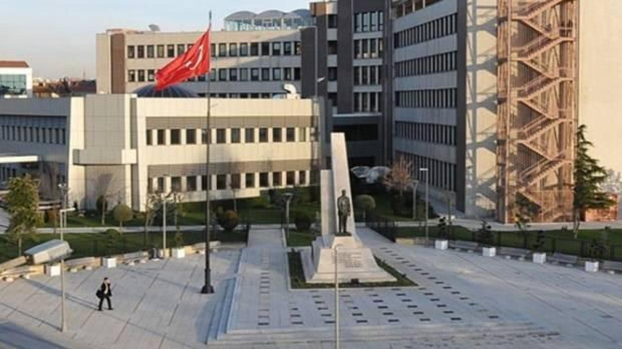 6 ilde rüşvet operasyonu: 32 kişi tutuklandı