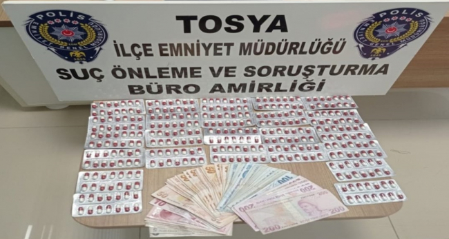 Kastamonu'da uyuşturucu operasyonu: 3 tutuklama