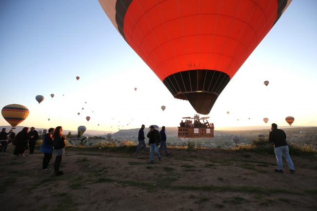 Kapadokya'da balon turlarına rekor katılım bekleniyor