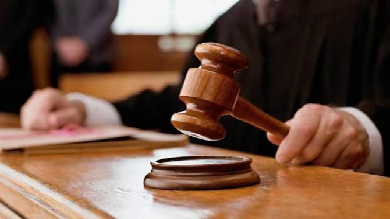 Yargıtay’dan emsal karar: Eşin maaşına el koymak boşanma sebebi sayıldı