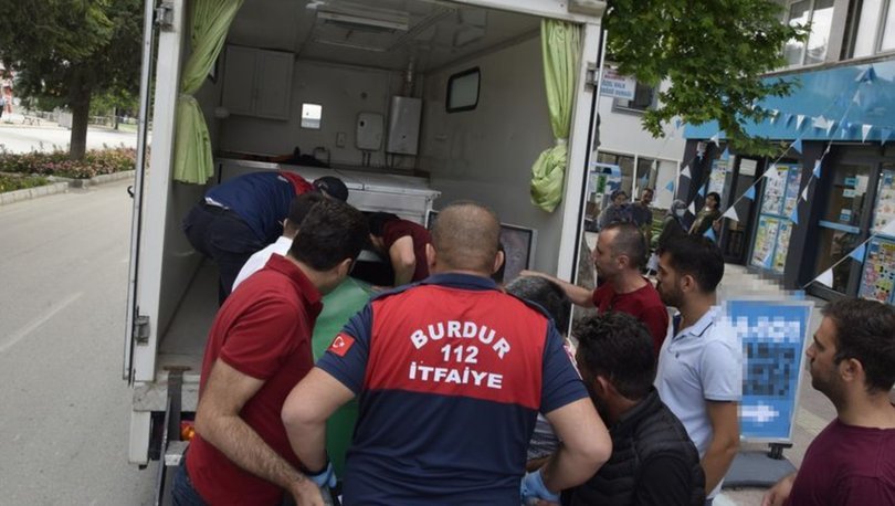 Burdur’da oğluyla yaşayan kişi apartta ölü bulundu