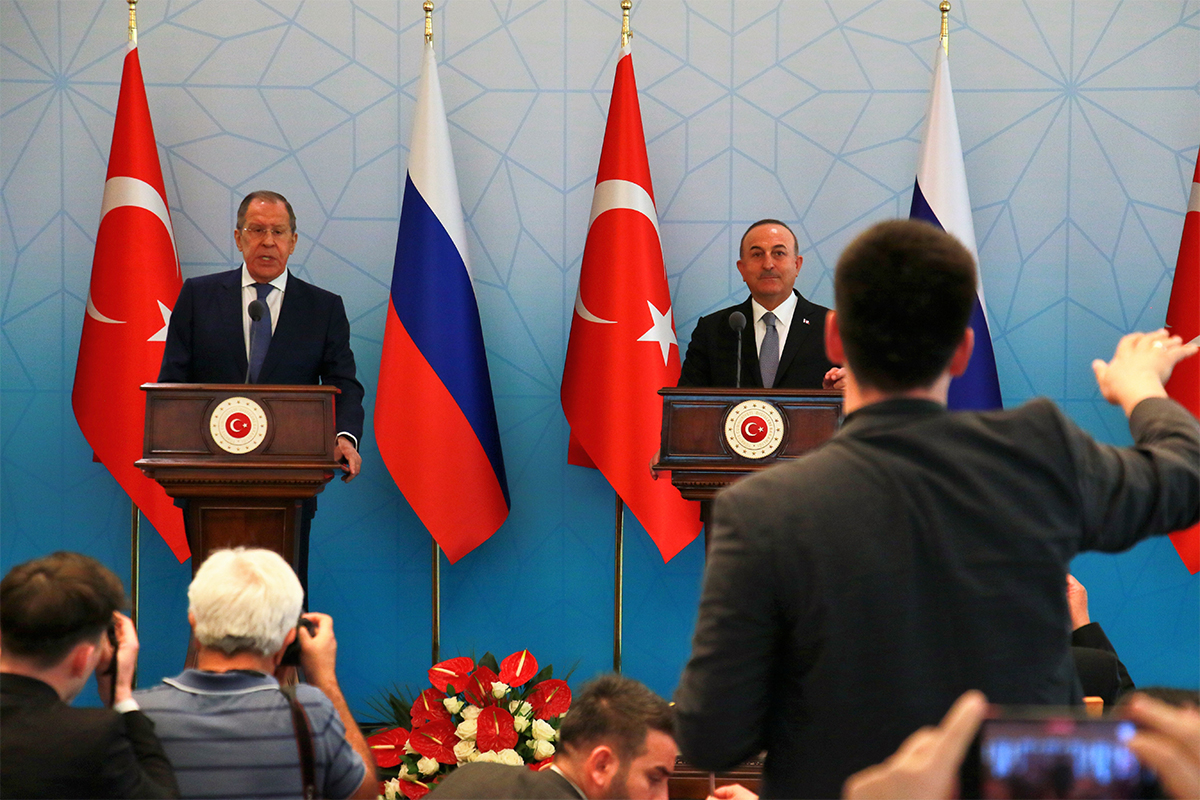 Rusya Dışişleri Bakanı Lavrov: ‘Tahılların limanlardan çıkması için Zelenski’nin sadece talimat vermesi gerekiyor’