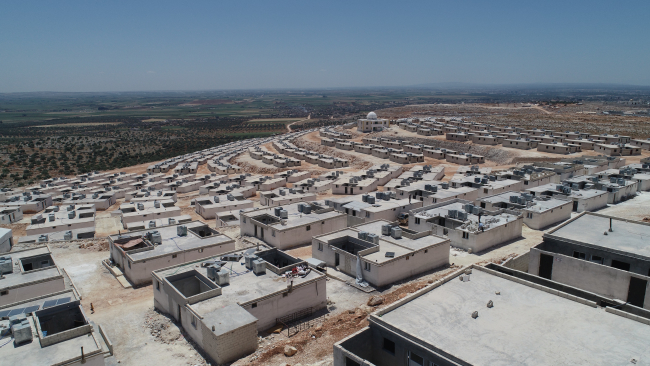 Suriye'de 69 bine yakın briket ev inşa edildi